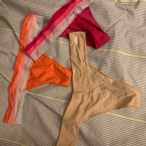 PINK Thongs NWOT